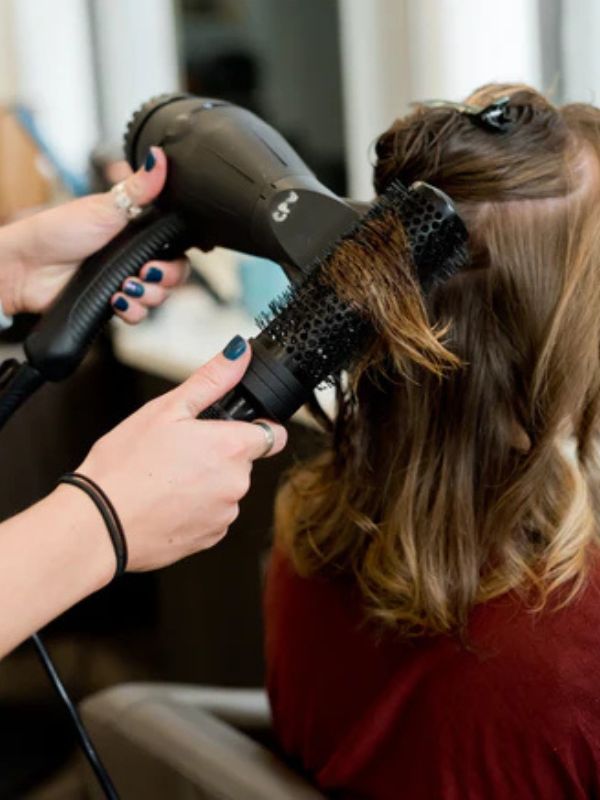 Professional Blow Dry Service Service at SRB Makeovers West Delhi